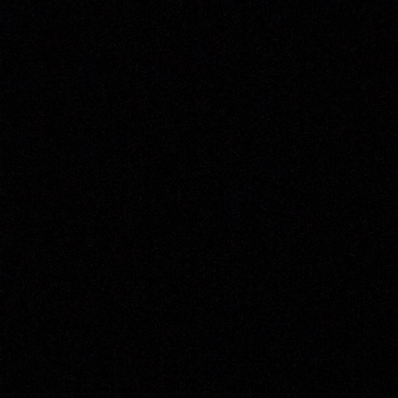 Meet your Posher, Lea - Picture 1 of 1